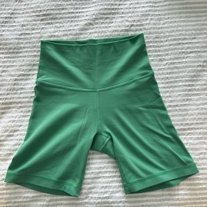 Arita TNA high rise 7” biker short